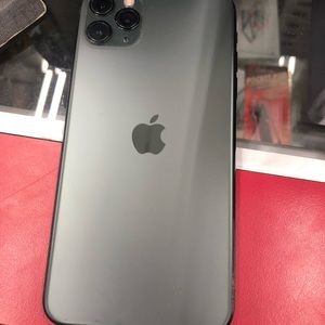 Apple iPhone 11 Pro Max unlocked all carriers midnight green